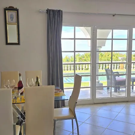 Apartment 3 Avitaciones