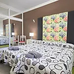 3 Avitaciones Apartment *