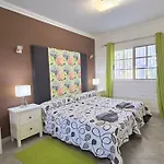 3 Avitaciones Apartment *