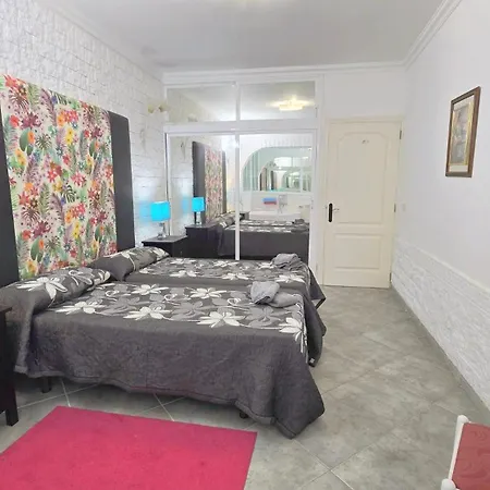 Apartamento 3 Avitaciones *